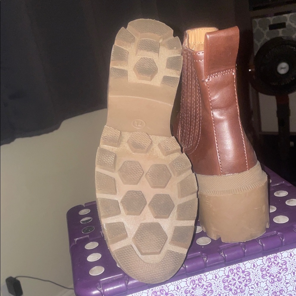 Brown Leather Ankle Boots - Picture 5 of 6
